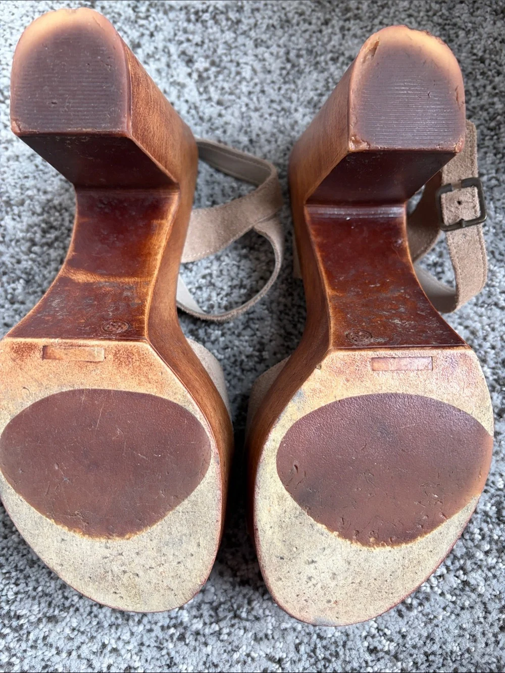 Steve Madden Lulla Suede Wood Platform Sandal